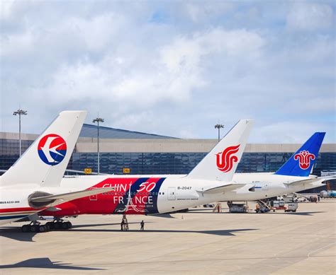 are flights from china to the us cancelled